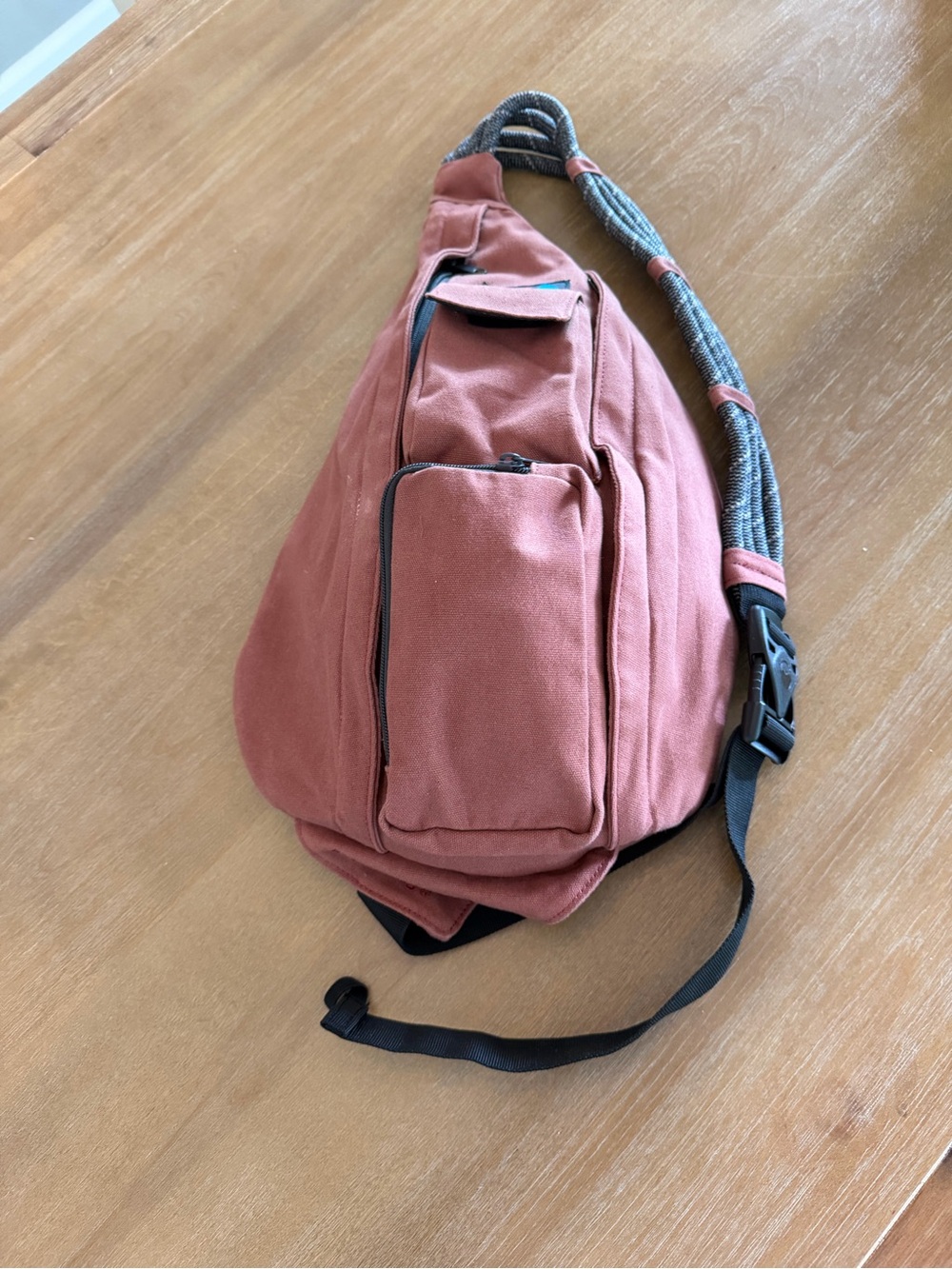 Kavu Rust/Tan Rope-Strap Sling Bag